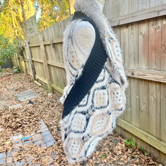 Ronnie Salloway Cardigan, Open Front Tailored Fit. NWOT! Size S/M - Picture 5 of 9